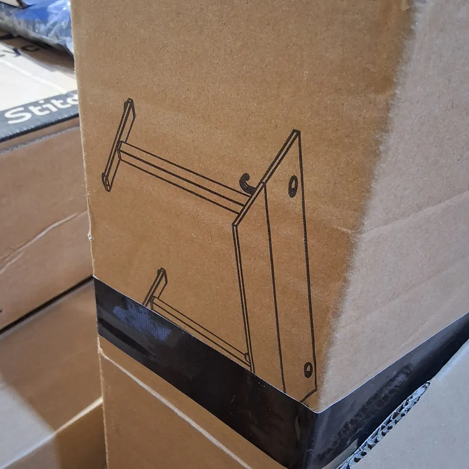 PALLET OF ASSORTED HOUSEHOLD ITEMS TO INCLUDE STAND UP PADDLE BOARD, HAUCK PRAM AND BABY CHANGING TABLE