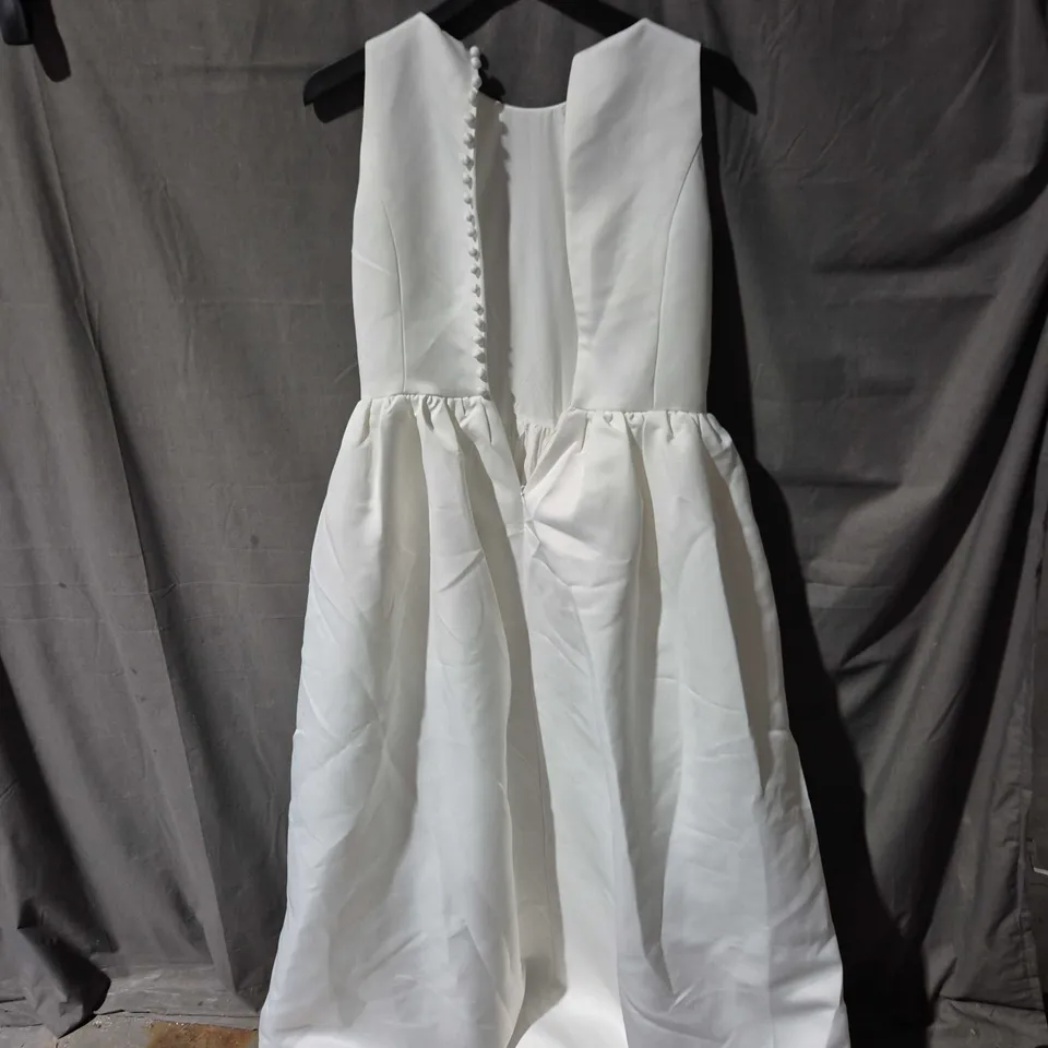 COAST BRIDAL STRUCTURED SATIN HALTER TOP FULL SKIRTED WEDDING DRESS - IVORY -SIZE 10 ON LABEL
