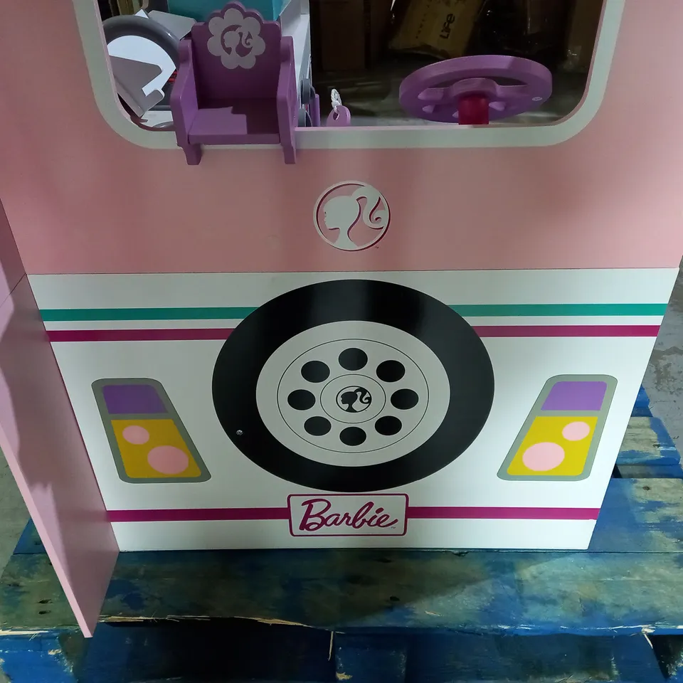 BARBIE MINI VAN WITH KITCHEN - COLLECTION ONLY 