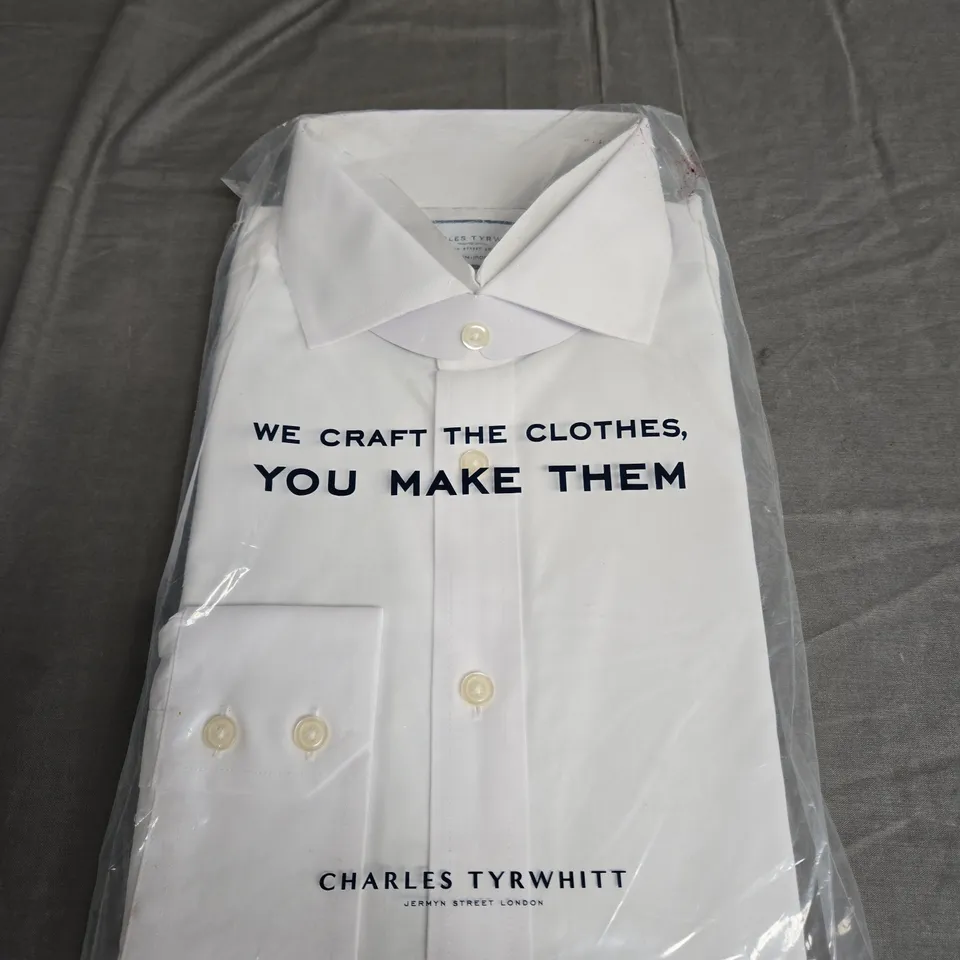 SEALED CHARLES TYRWHITT BUTTONED SHIRT SIZE 41/89CM