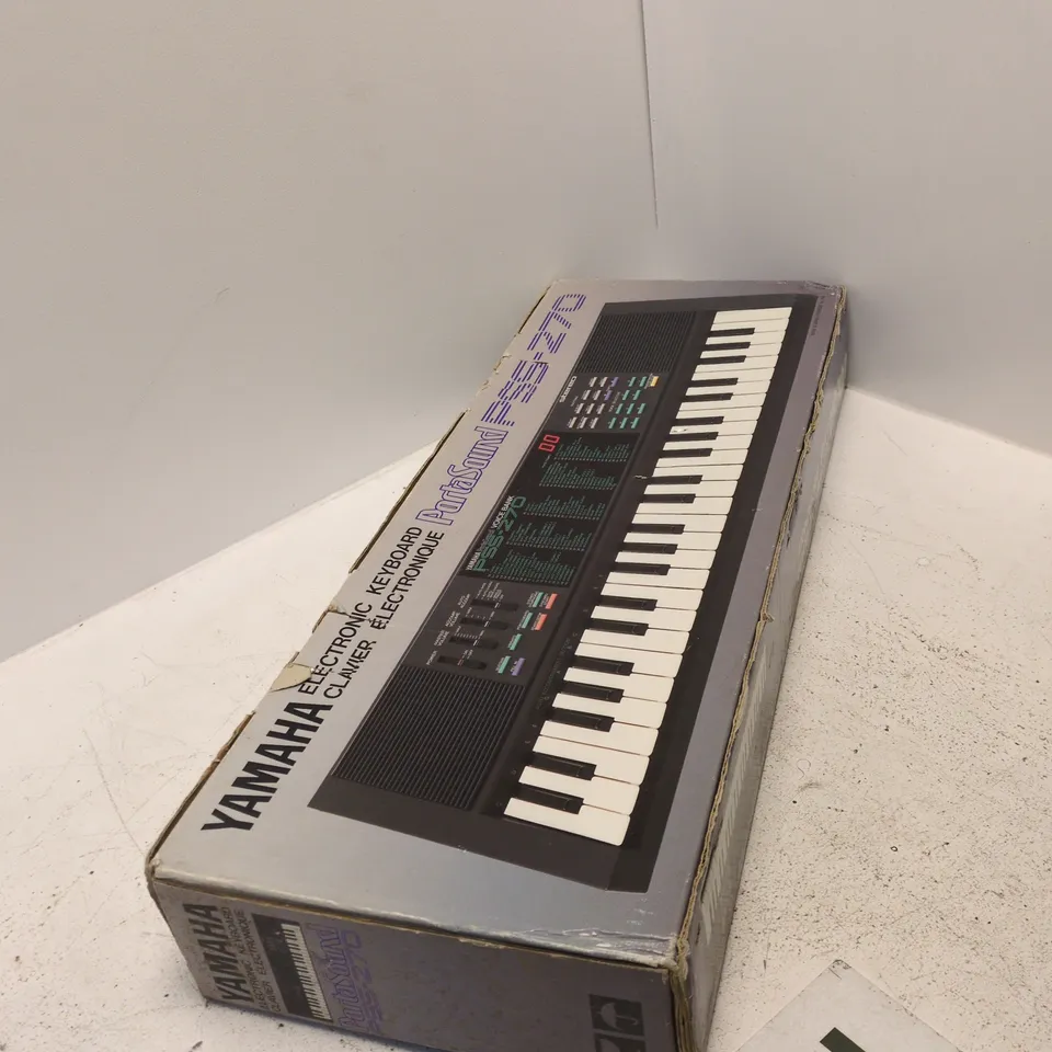 YAMAHA PORTASOUND PSS-270 ELECTRONIC KEYBOARD – BOXED