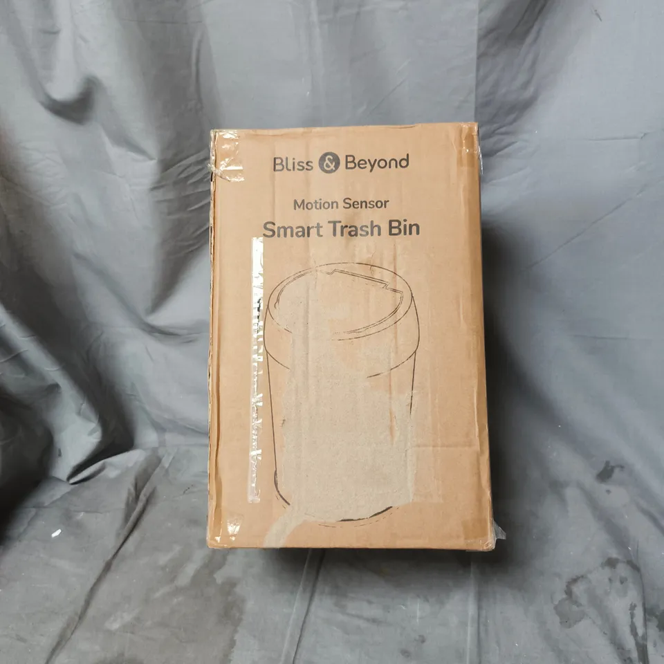 BLISS & BEYOND MOTION SENSOR SMART TRASH BIN – BLACK (BOXED)