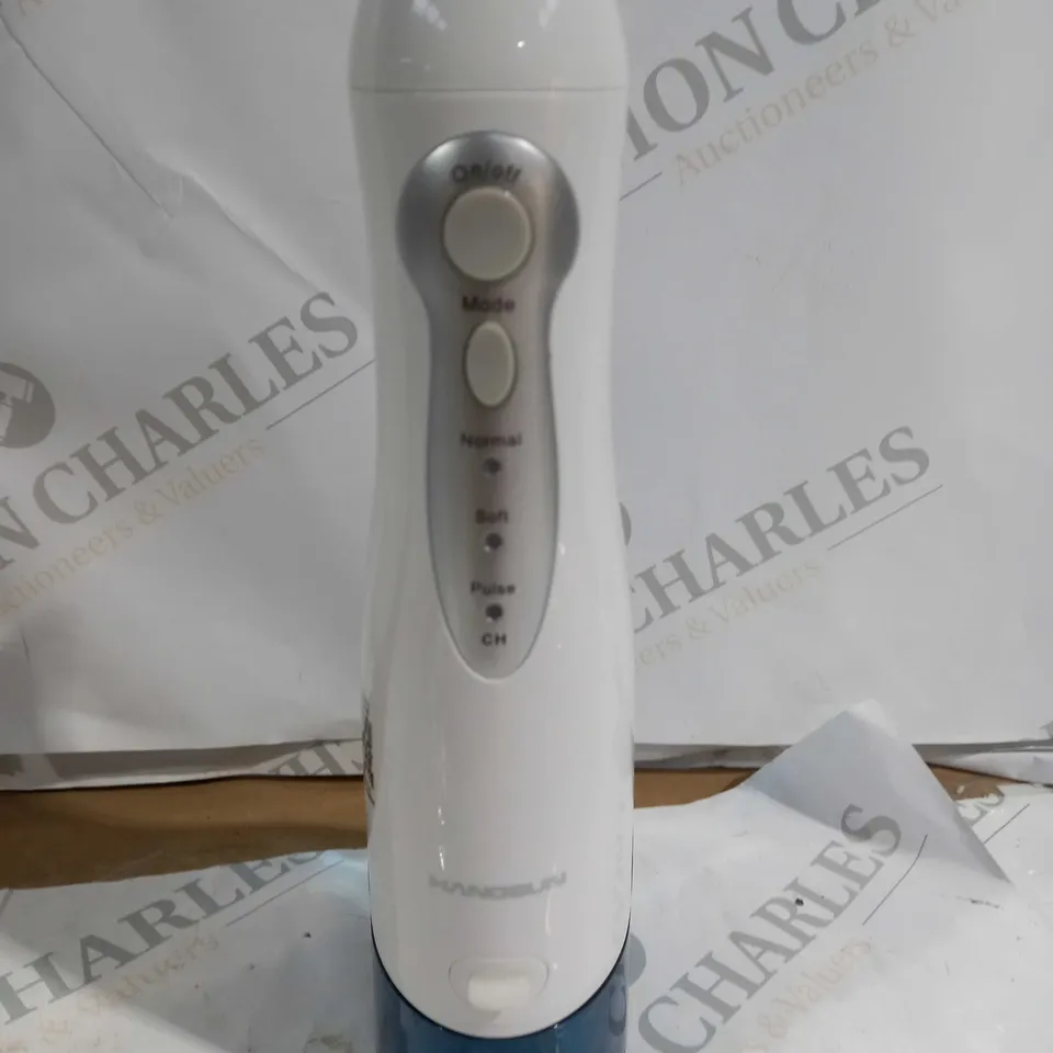 BOXED HANGSUN ORAL IRRIGATOR HOC700