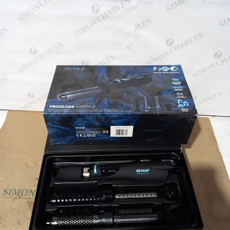 BOXED REVAMP PROGLOSS AIRSTYLE