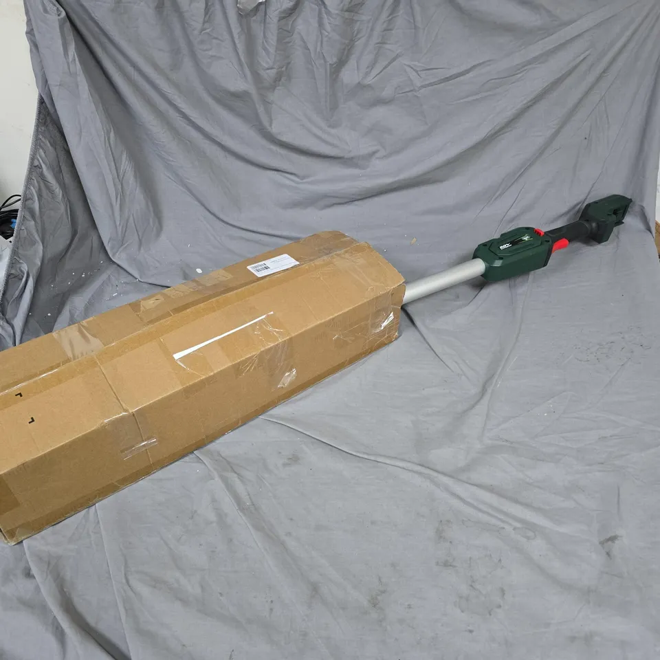 WEBB 20V CORDLESS 15CM PRUNING SAW TRIMMER WITH EXTENSION