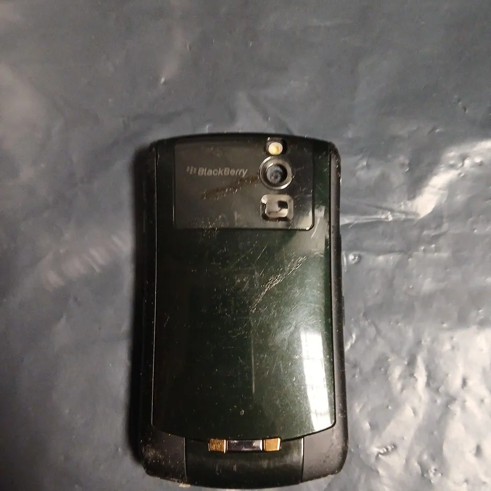 BLACKBERRY SMARTPHONE - MODEL UNSPECIFIED