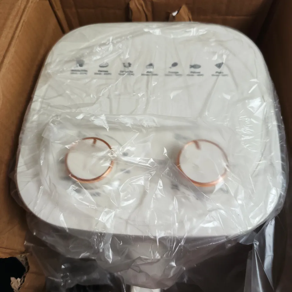 BOXED ELECTRIC OVEN AIR FRYER IN WHITE