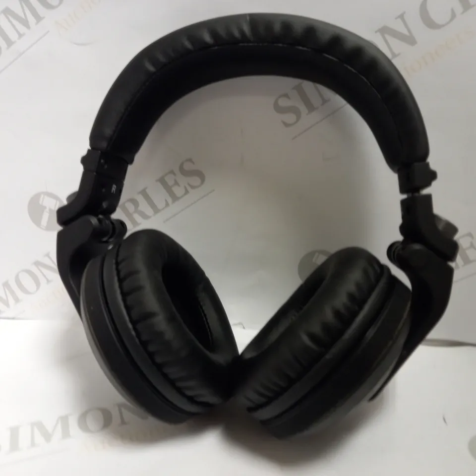 PIONEER DJ HEAPHONES - MODEL UNKNOWN