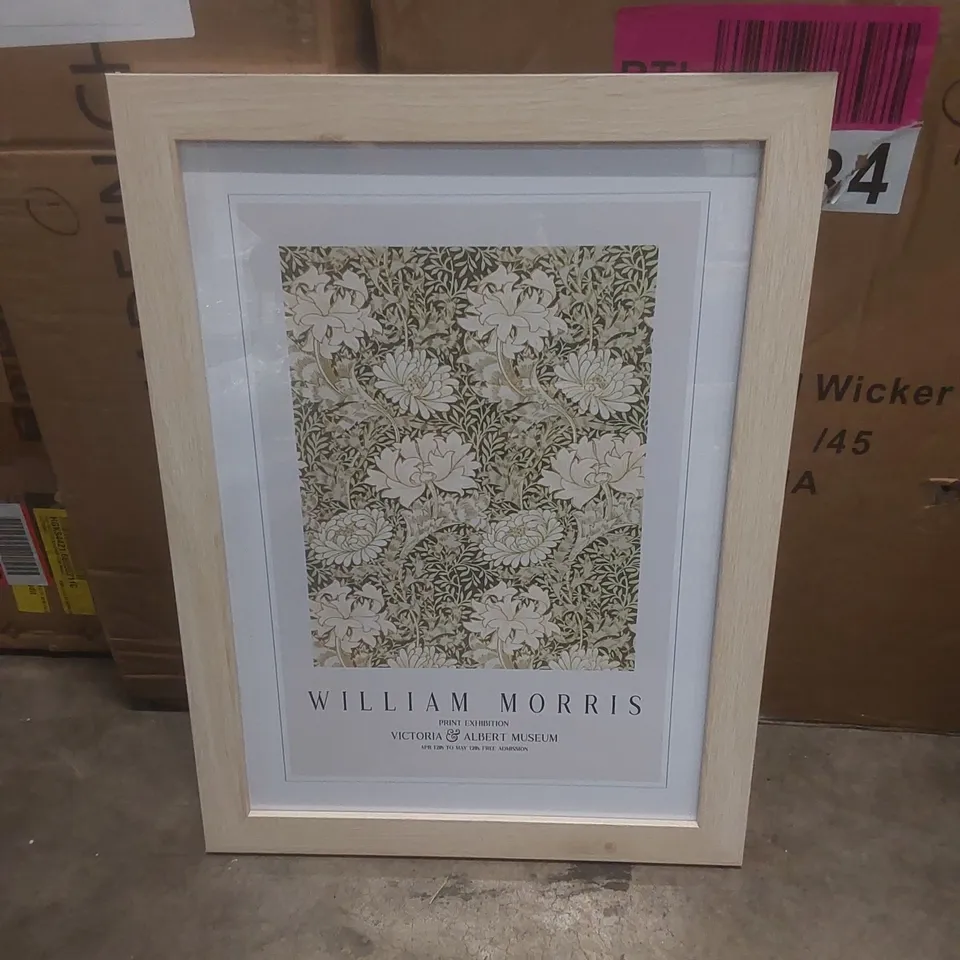 CHRYSANTHEMUM BY WILLIAM MORRIS - PICTURE FRAME ART PRINT 