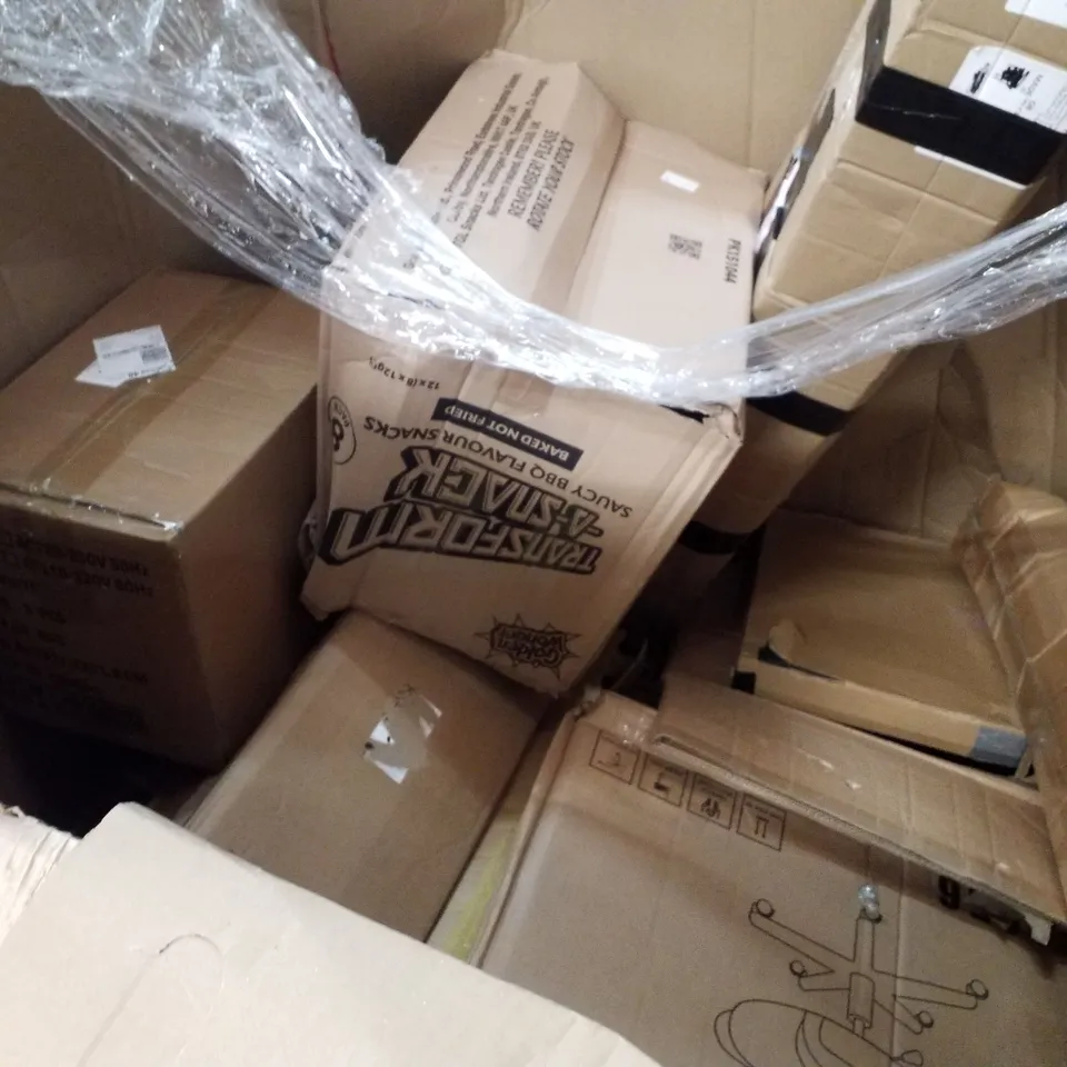 PALLET OF ASSORTED PRODUCTS INCLUDING EXPANDABLE DISH DRYING RACK, CHILD CAR SEAT, CAMPING CHAIR, MINI RICE COOKER