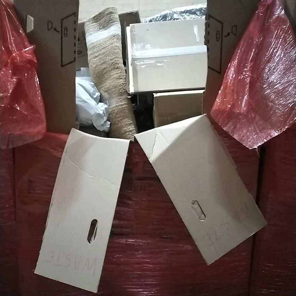 PALLET OF HOUSEHOLD ITEMS TO INCLUDE GLASS CHANDELIER, BODY SLIMMING MACHINE,SLOW JUICER, BATH MAT AND OTHER ASSORTED ITEMS...