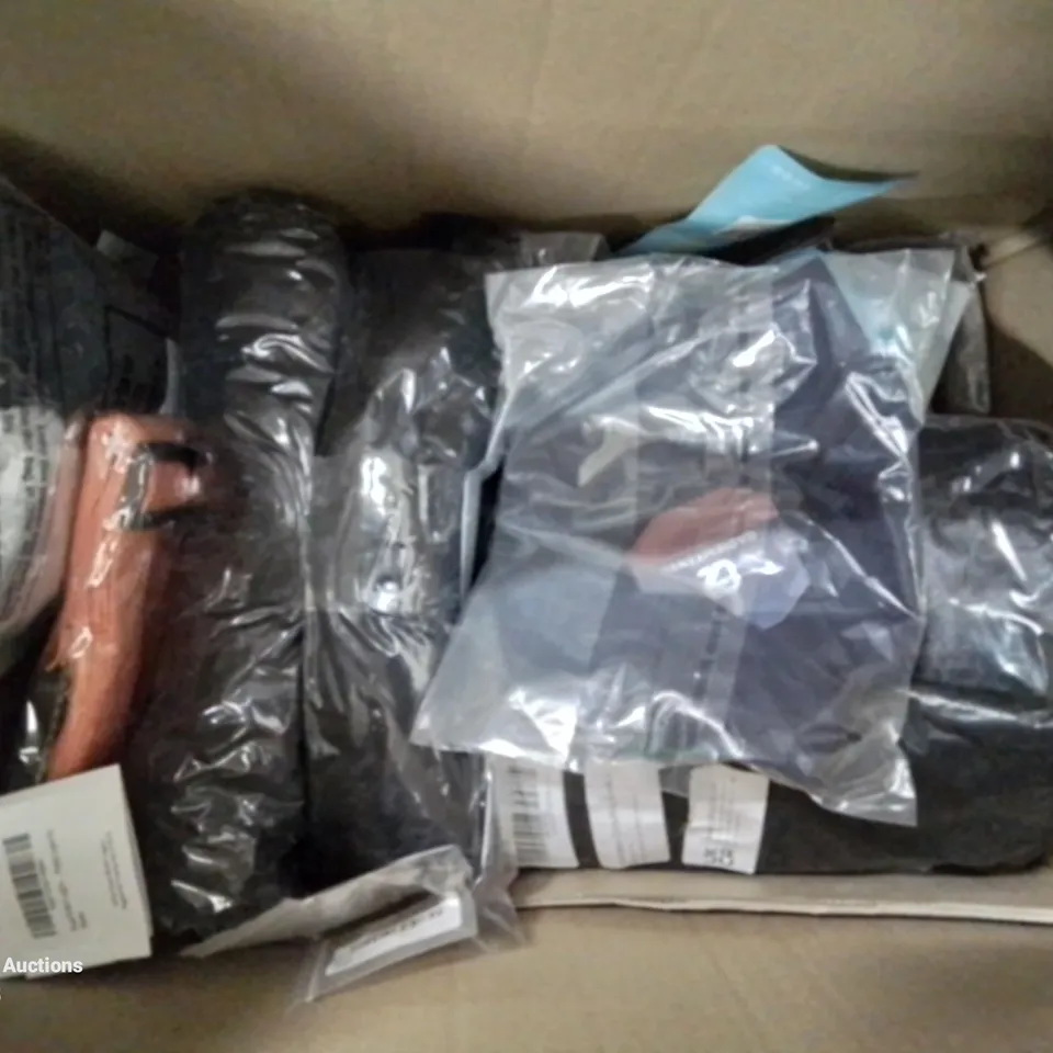 BOX CONTAINING LARGE AMOUNT OF FASHION ITEMS, CLOTHING, SILVER PLATE/STERLING SILVER DRESS UP/COSTUME JEWELLERY ETC.