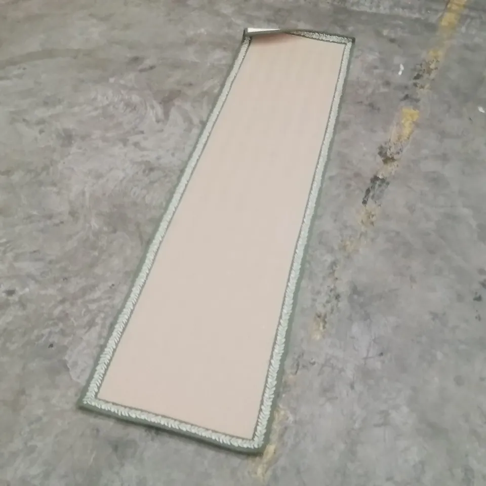 QUALITY DESIGNER AREA RUG - APPROXIMATELY 225X60CM