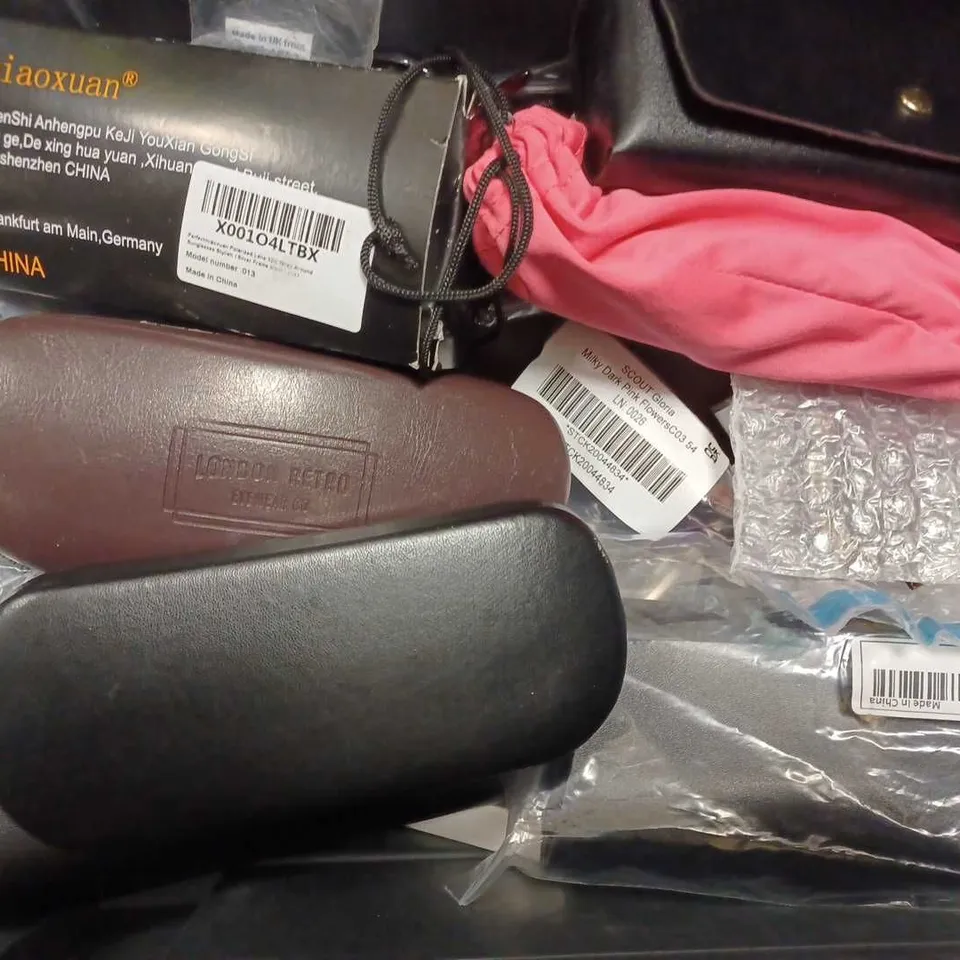 BOX OF APPROX 20 ASSORTED SUNGLASSES TO INCLUDE - SOJOS POLARIZED SUNGLASSES - SOUTH BEACH BLOCKY SUNGLASSES - LODON RETRO RADLEY GOLD ECT 