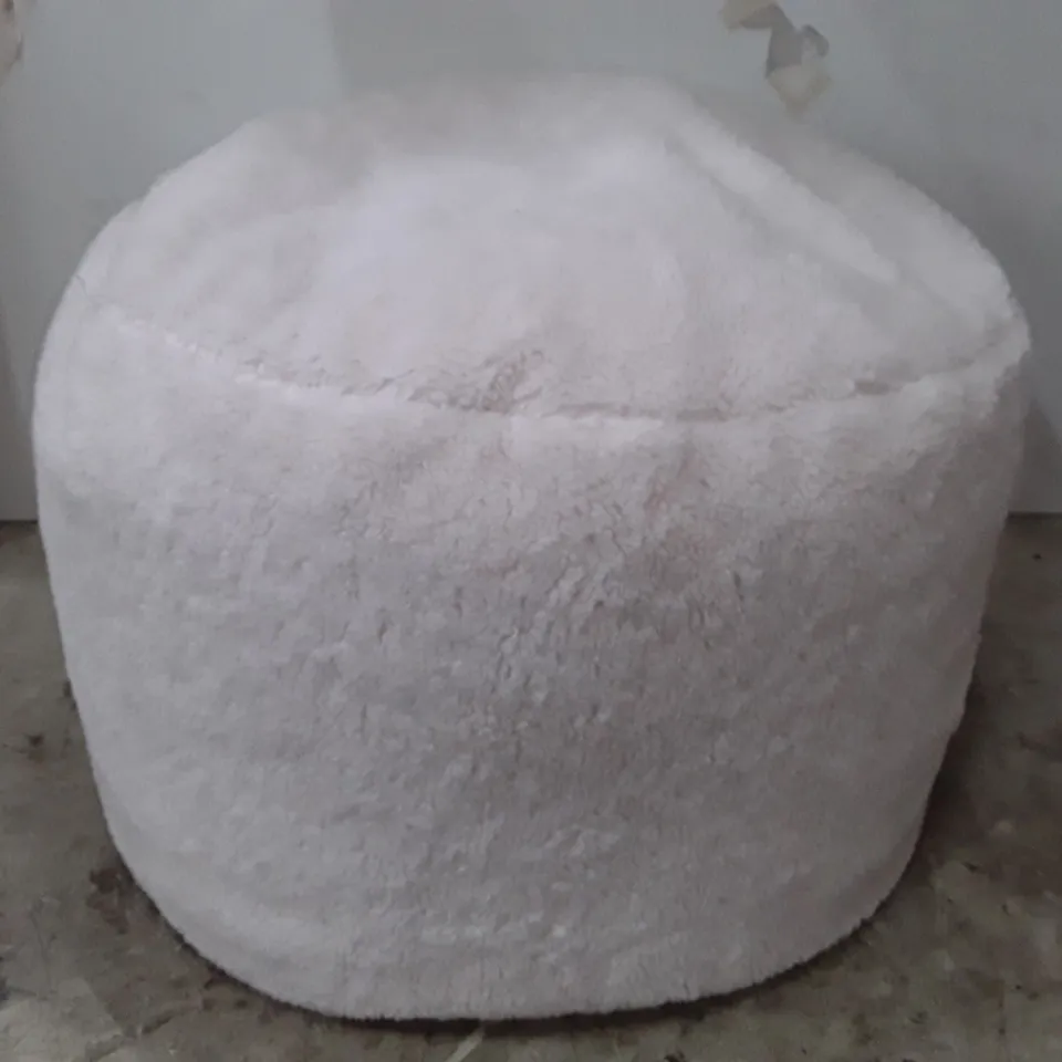 ICON IGGY SHERPA FLEECE POUFFE 