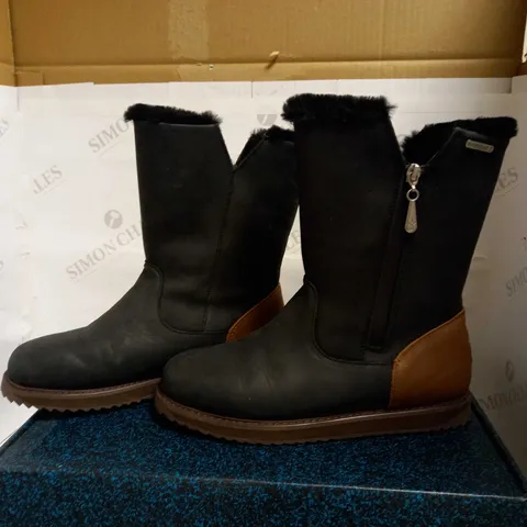 EMU AUSTRALIA LEATHER BOOTS GRAVELLY MIX UK 6