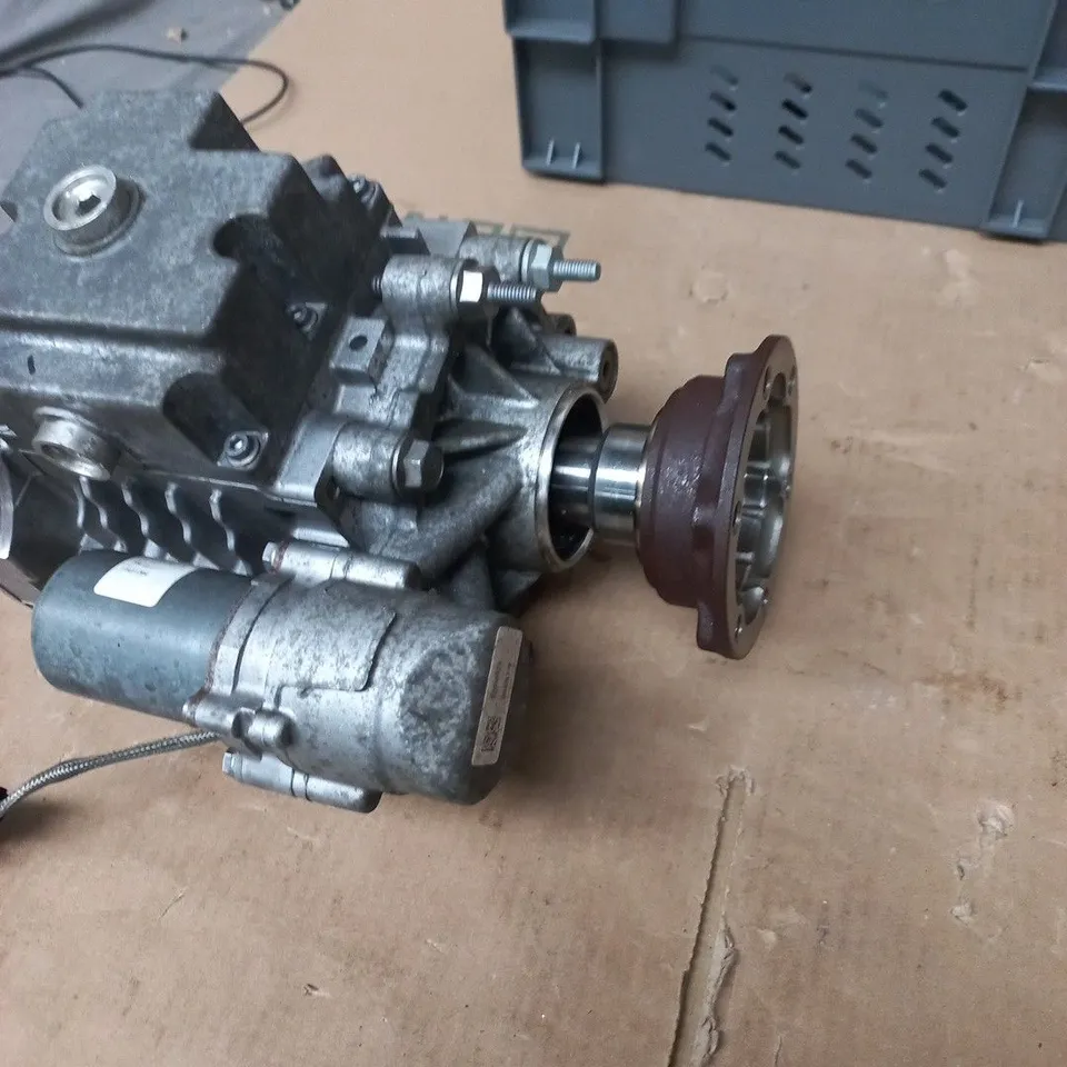 DIESEL FUEL INJECTION PUMP WITH ELECTRIC MOTOR AND DRIVE PULLEY 
