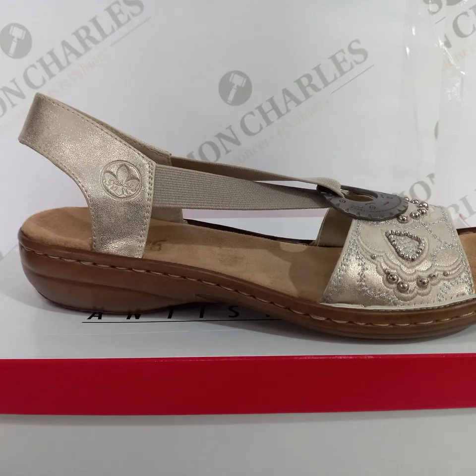 BOXED RIEKER ANTISTRESS SCHWARTS BEIGE LACK SIZE 6