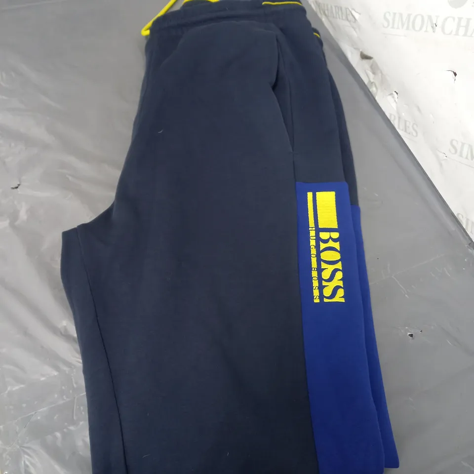 HUGO BOSS TRACKSUIT BOTTOMS SIZE XL