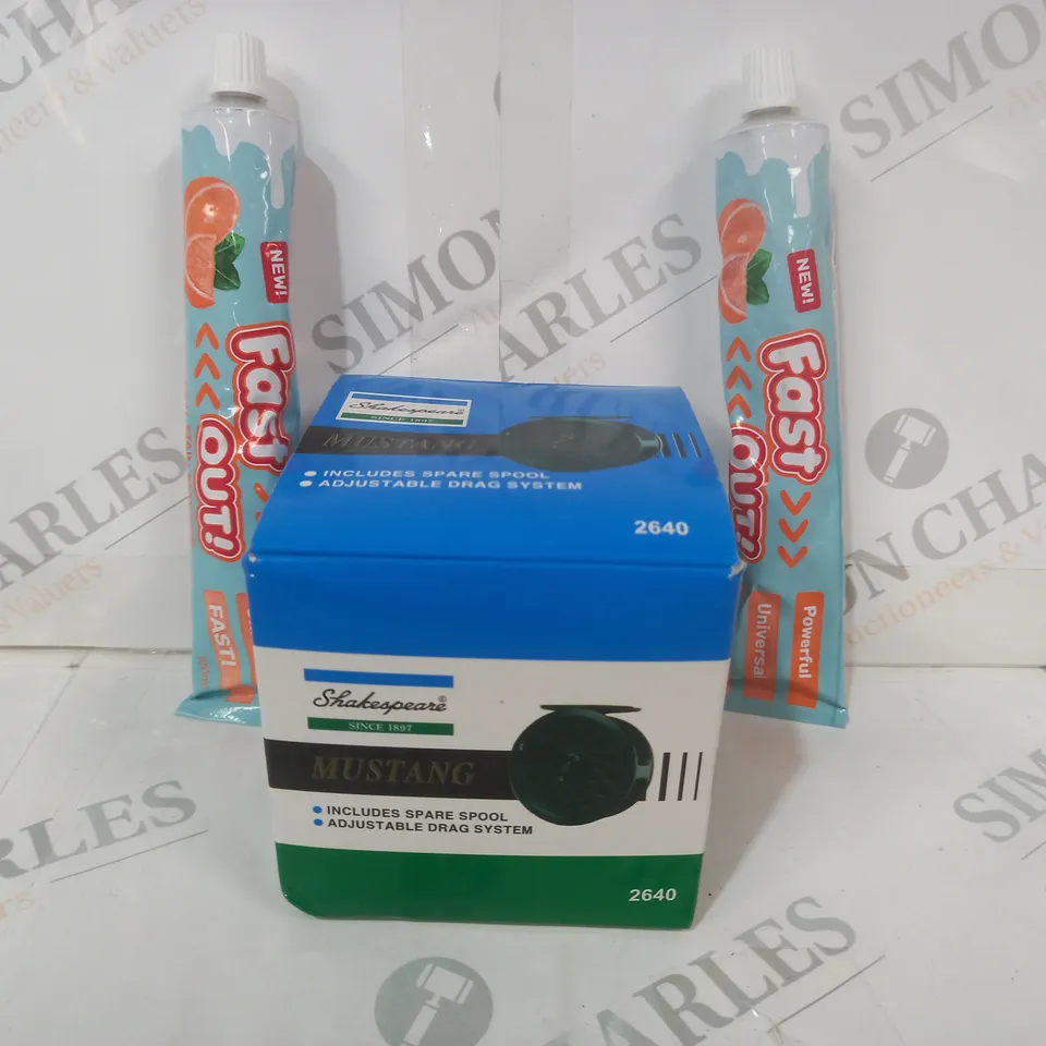 APPROXIMATELY 15 ASSORTED HOUSEHOLD ITEMS TO INCLUDE STAIN REMOVER, SPARE SPOOL, ETC