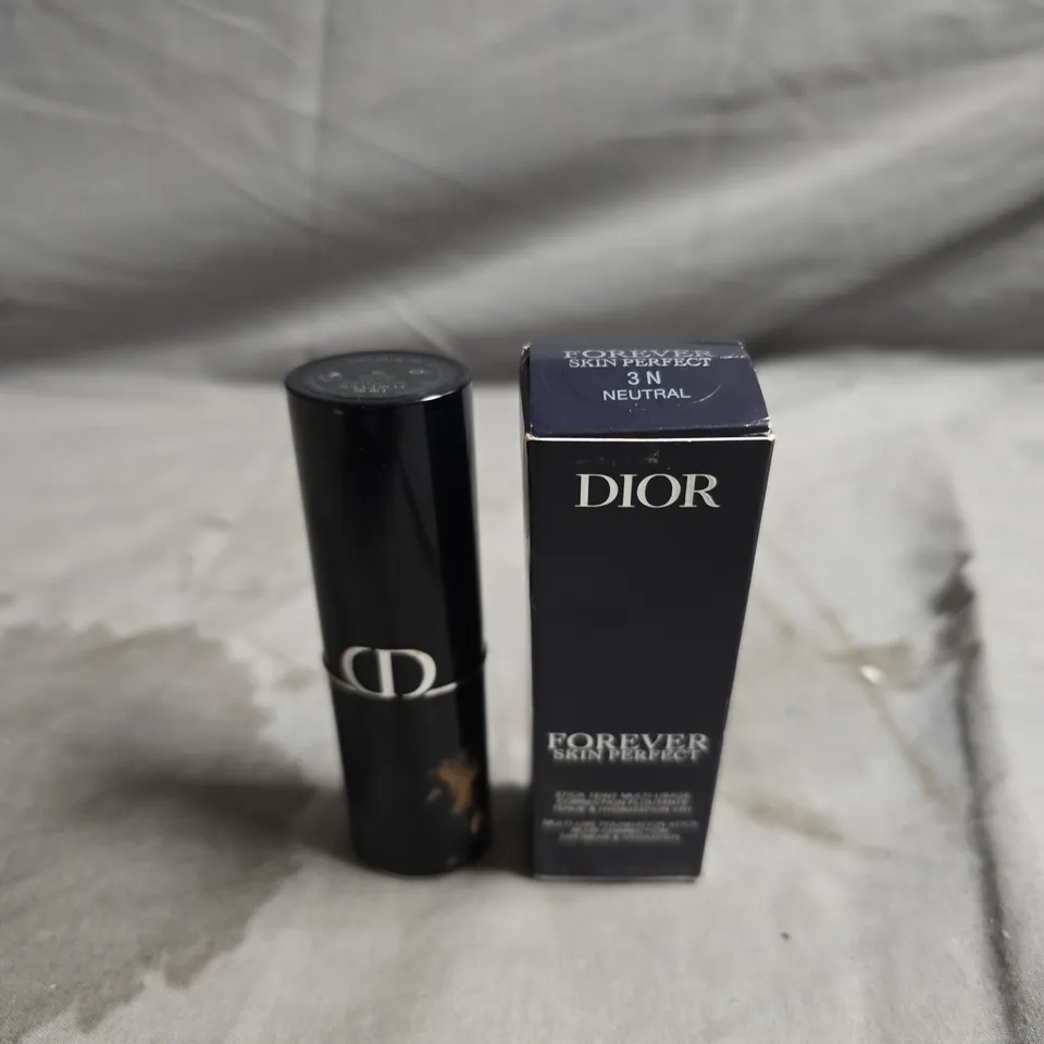 DIOR FOREVER SKIN PERFECT FOUNDATION STICK - 3N NEUTRAL 