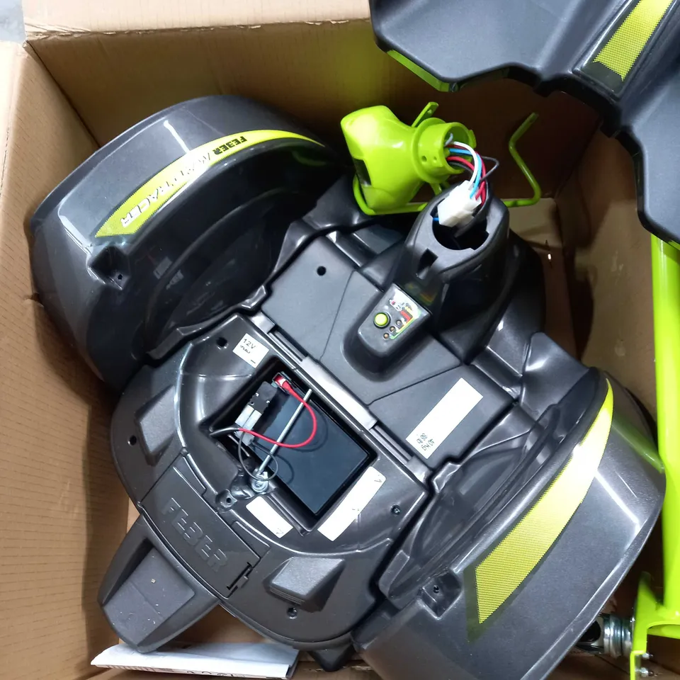 FEBER MAD RACER 12V (BOX WATER DAMAGED)  RRP £269.99