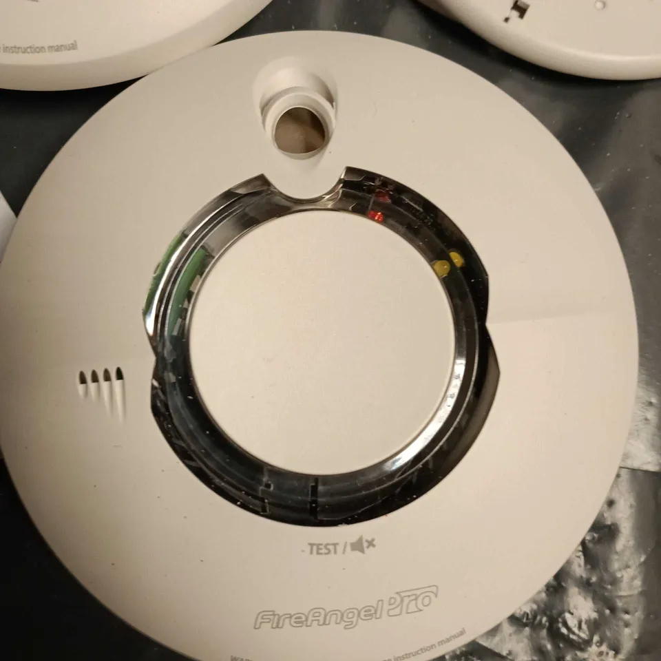 FIREANGEL PRO CEILING-MOUNT SMOKE DETECTORS – SET OF THREE, WHITE