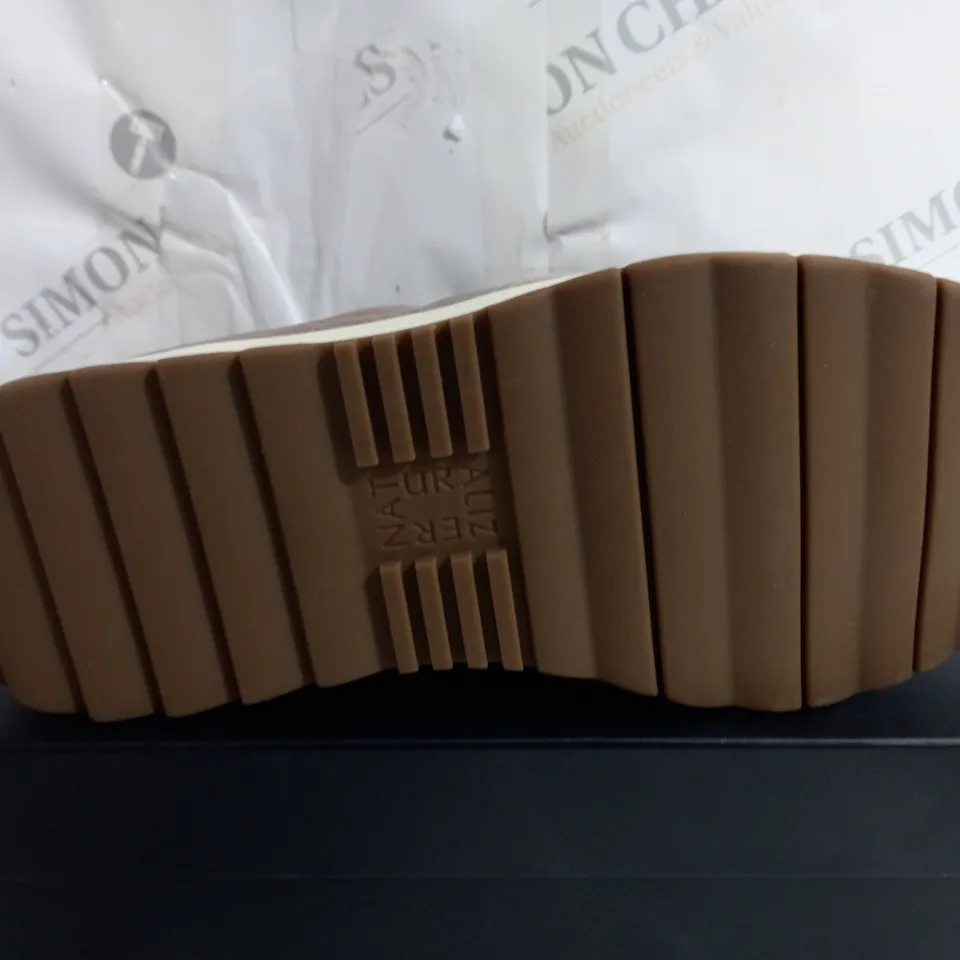 BOXED NATURALIZAER SLIP ON PLATFORM TRAINERS - SIZE 6