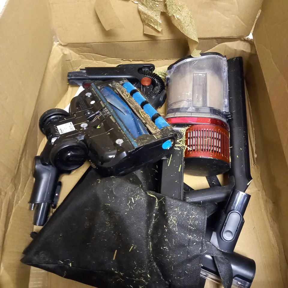 SHARK CORDLESS VACUUM IZ300UKT