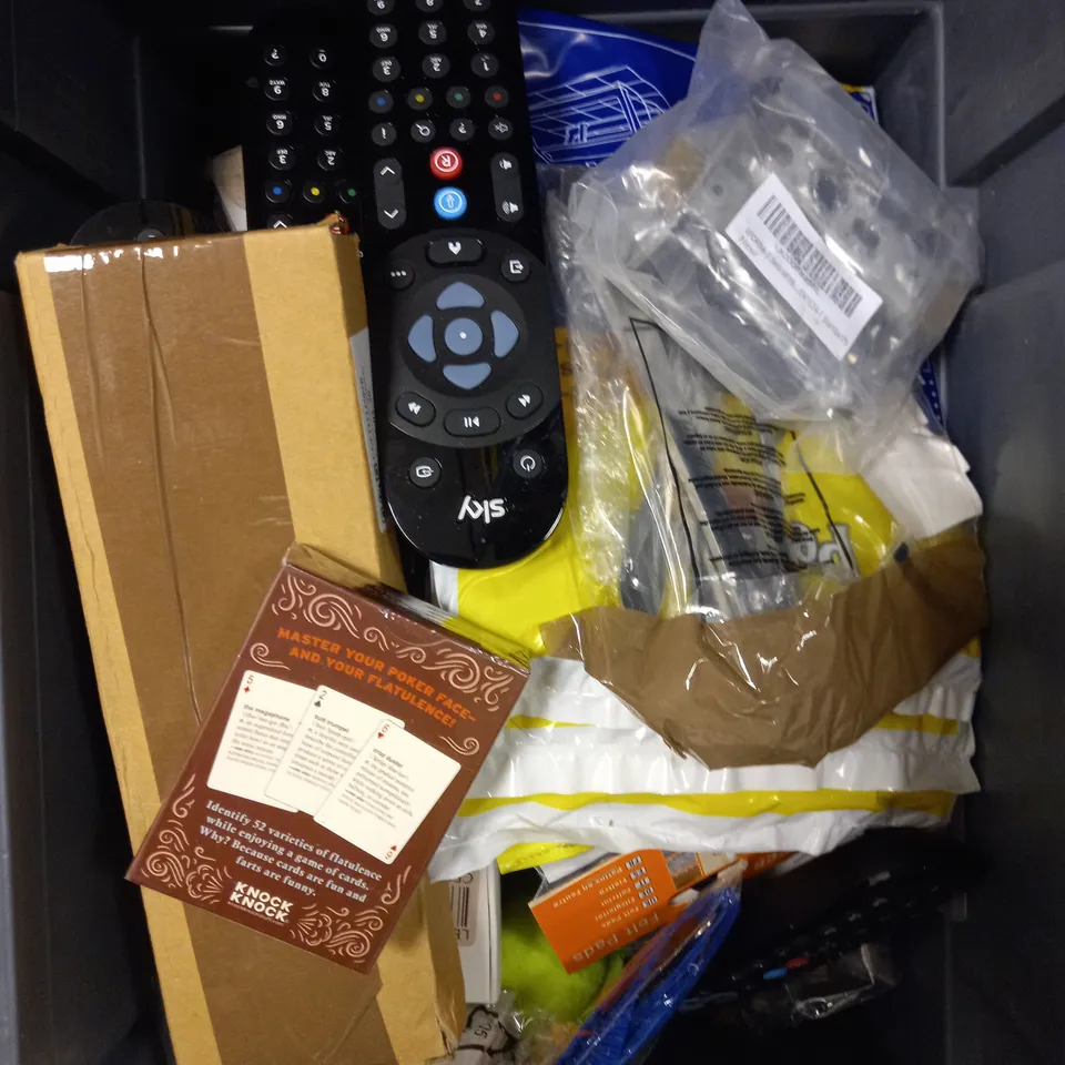 BOX OF APPROXIMATELY 15 ASSORTED HOUSEHOLD ITEMS TO INCLUDE FOLDING LAPTOP STAND, VARIOUS SKY REMOTE CONTROLS, ACOUSTIC GUITAR STRINGS ETC 