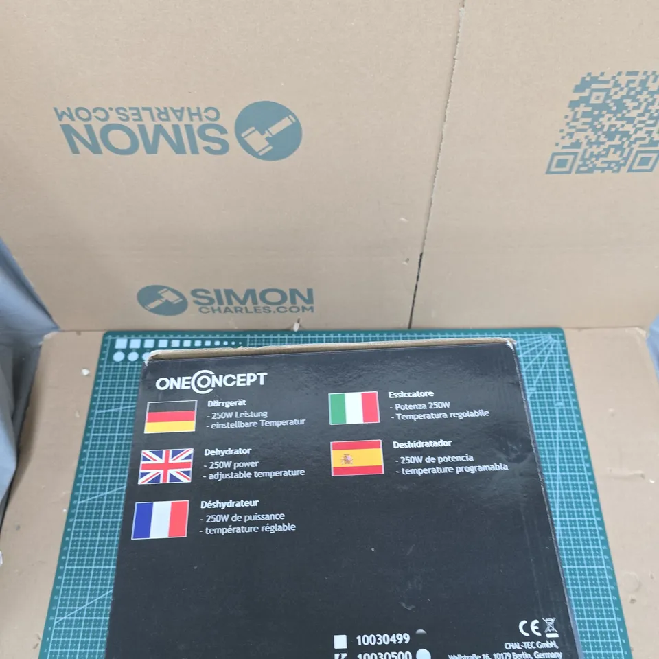 ONECONCEPT DEHYDRATOR 250W – BOXED (DÖRRGERÄT)