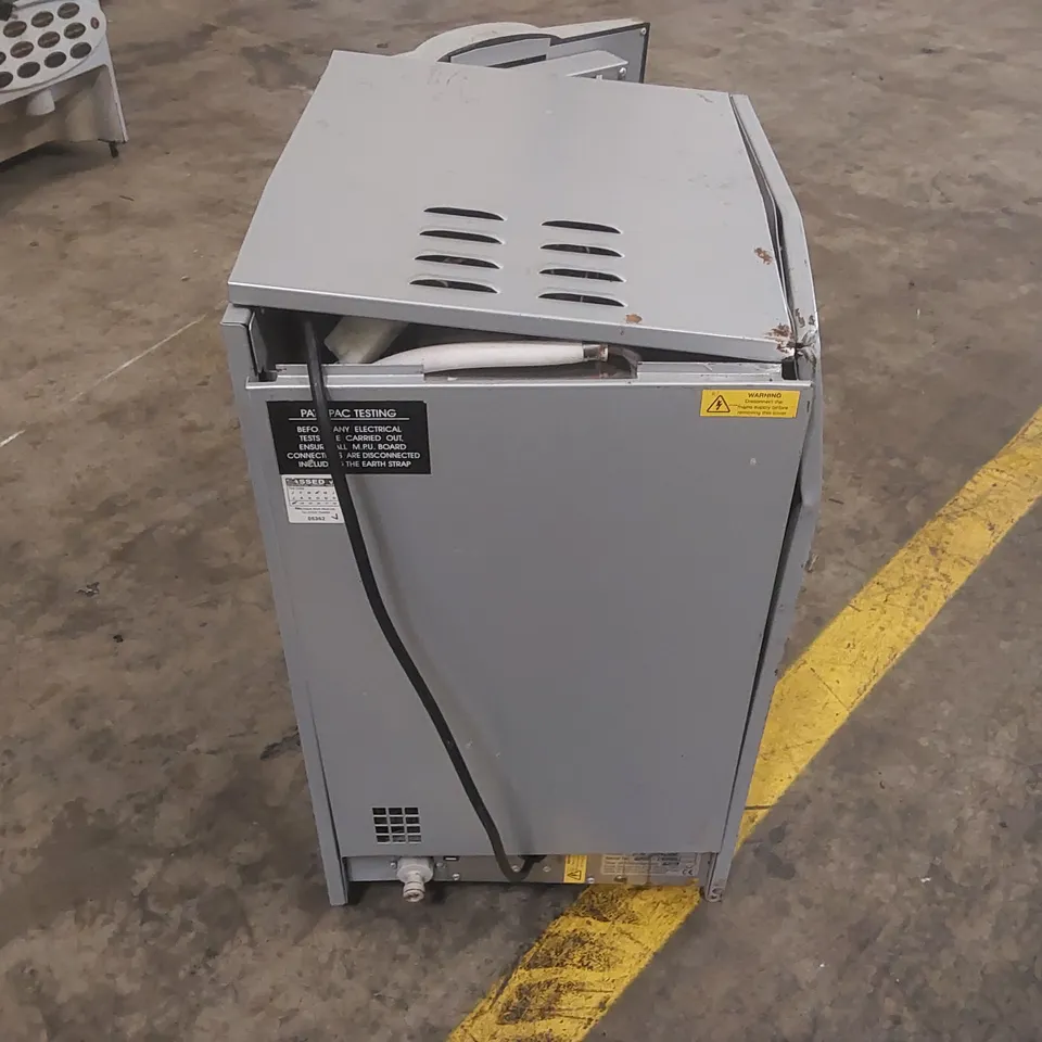 ADESSO COMMERCIAL COFFEE VENDING MACHINE