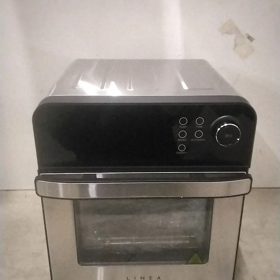 (DENTED) BOXED LINEA 14.5L AIR FRYER WITH ACCESSORIES