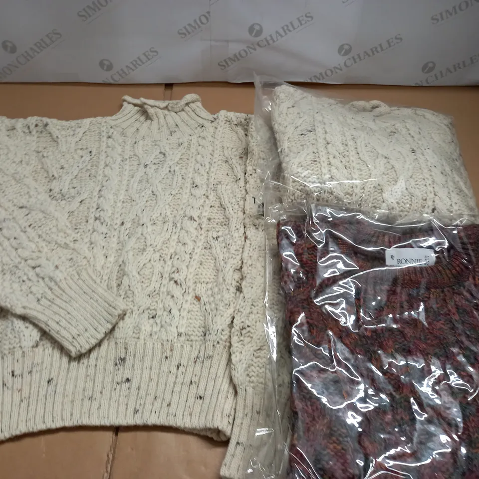 LOT OF 12 RONNIE KNIT JUMPERS - SIZE UNSPECIFIED