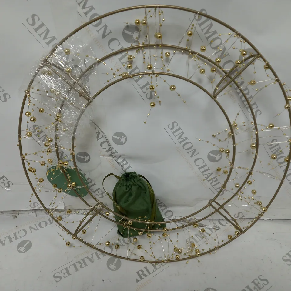 SARA DAVIES PRE-LIT BEADED WREATH 