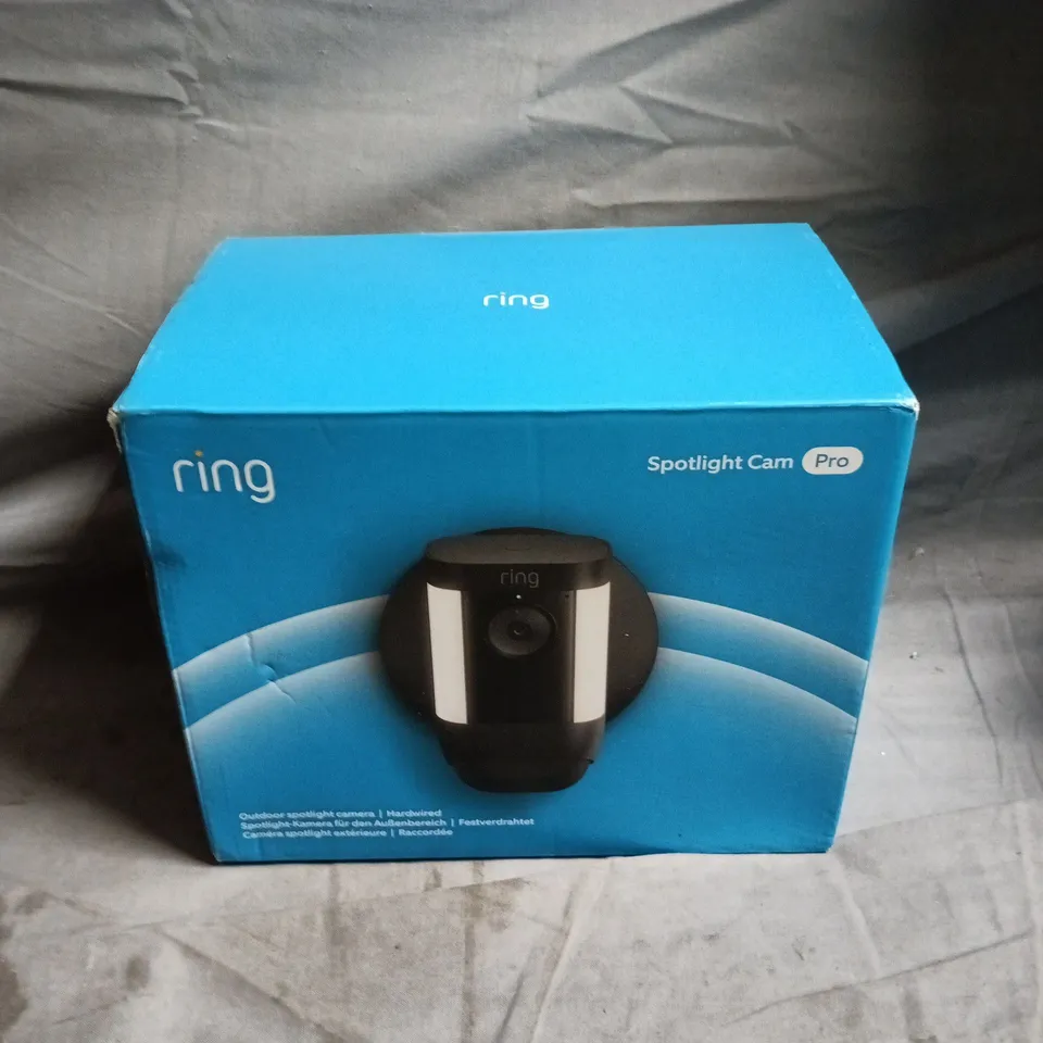 SEALED RING PRO OUTDOOR SPOTLIGHT CAMERA 