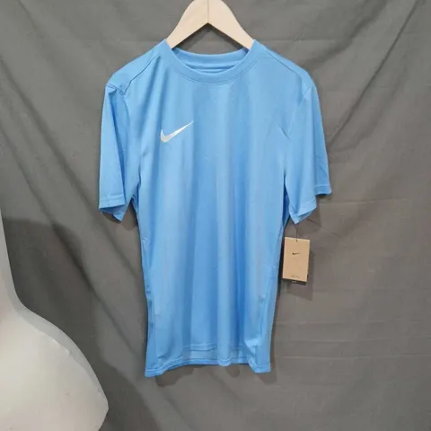NIKE DRI-FIT BLUE T-SHIRT SIZE M