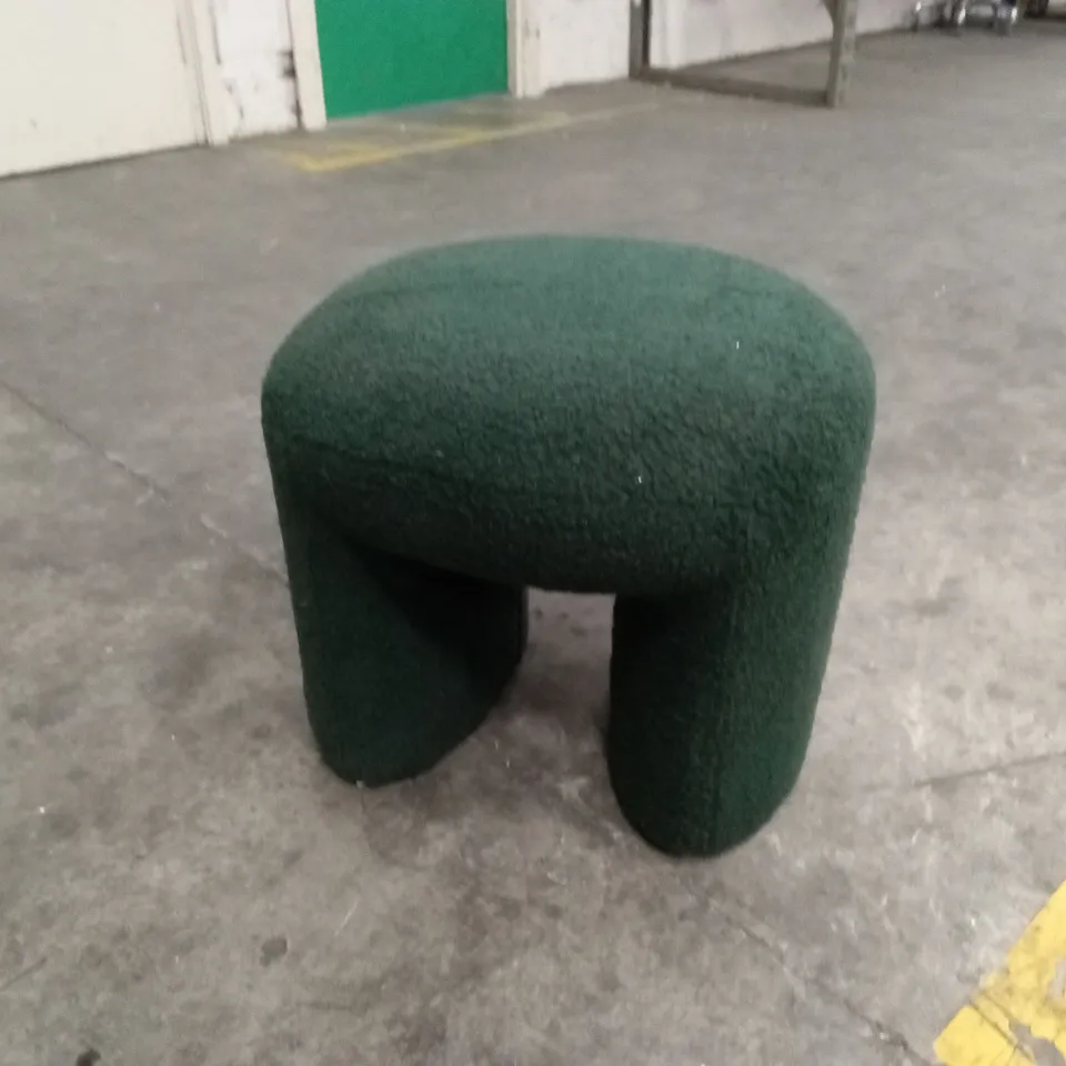 AUREANNA 41cm TALL STOOL - GREEN 