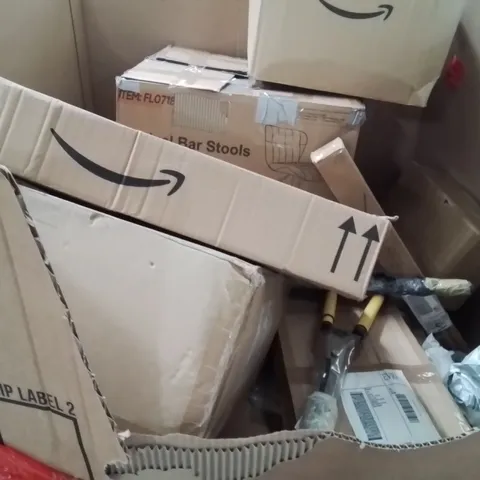 PALLET OF ASSORTED HOUSEHOLD GOODS AND PRODUCTS TO INCLUDE;SWIVEL BAR STOOLS,SHEARS,PHOTO FRAME