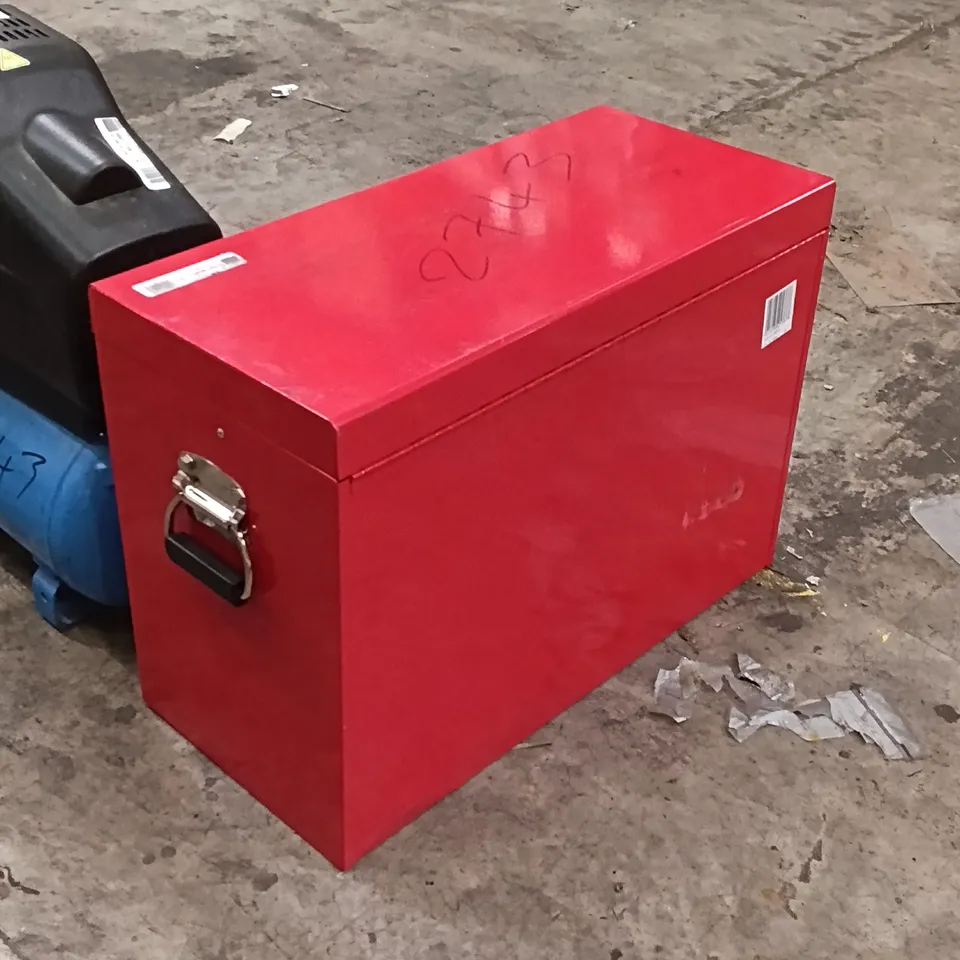 CLARKE CBB210C HD PLUS 10 DRAWER TOOL CHEST