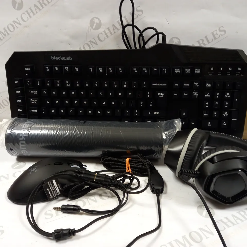 BLACKWEB 4 IN 1 GAMING KIT INCLUDING KEYBOARD, MOUSE AND HEADPHONES