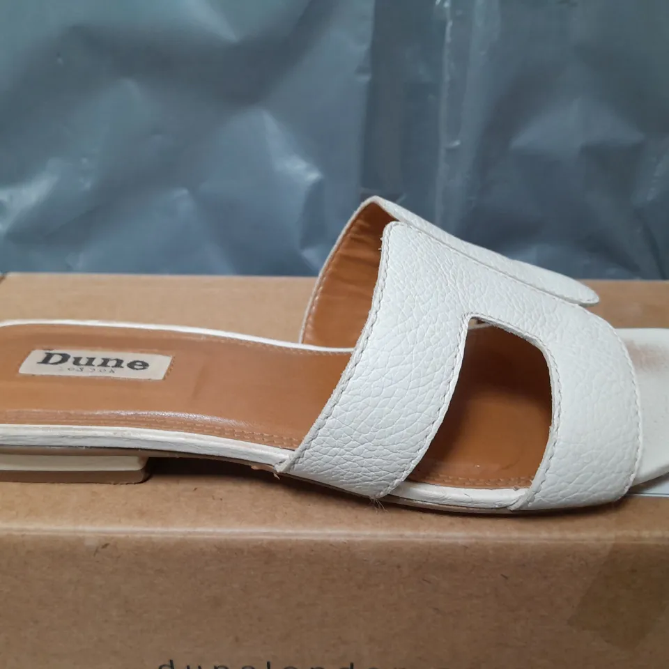 DUNE LONDON WHITE LEATHER SANDALS - SIZE 5