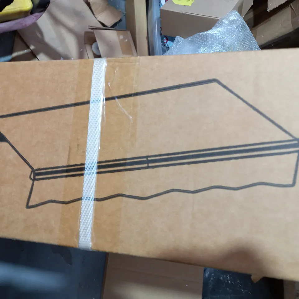 BOXED SEASON FURNITURE GREEN STRIPE FABRIC AWNING - SIZE UNSPECIFIED