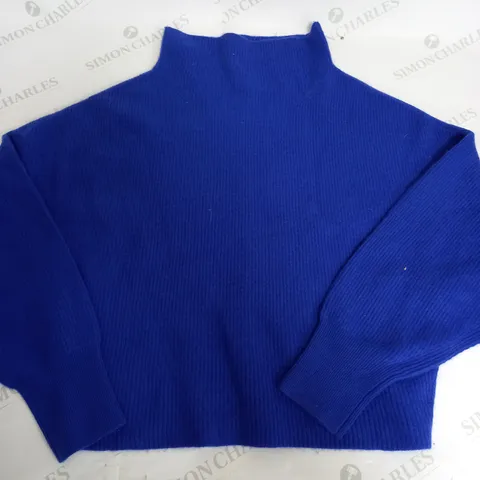 ANTHROPOLOGUE SWEATER IN SAPPHIRE - MEDIUM