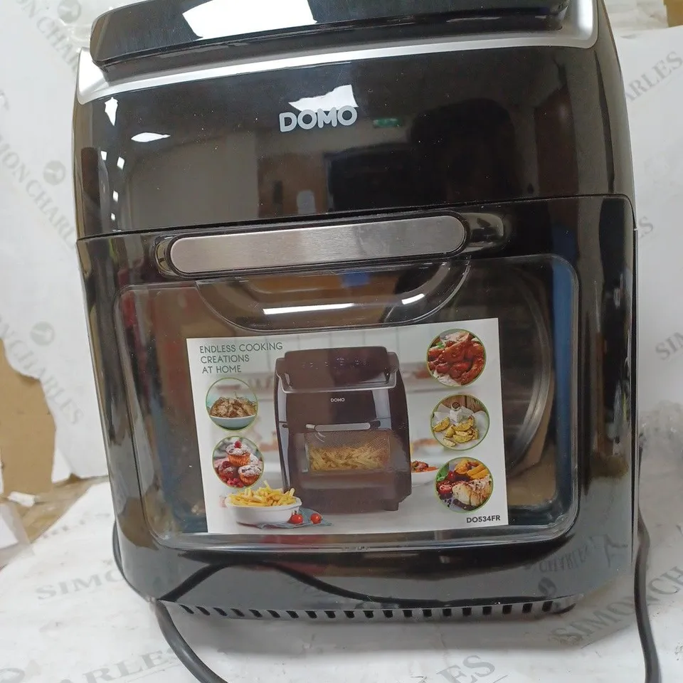 BOXED DOMO DELI AIR FRYER MULTIFUNCTIONAL OVEN