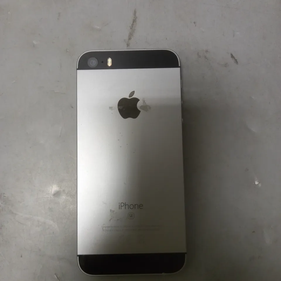 APPLE IPHONE SE SILVER - MODEL UNSPECIFIED