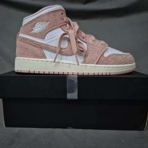 BOXED PAIR OF NIKE AIR JORDAN 1 MID SHOES IN PINK/WHITE UK SIZE 4