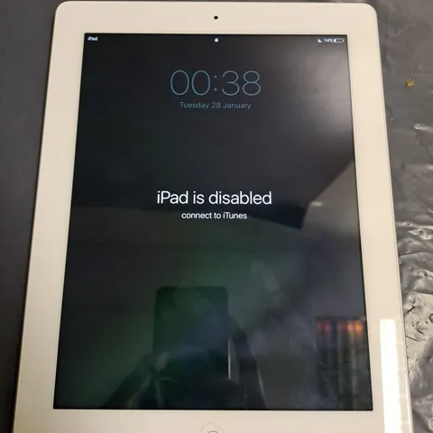 APPLE IPAD (4TH GEN - A1458)