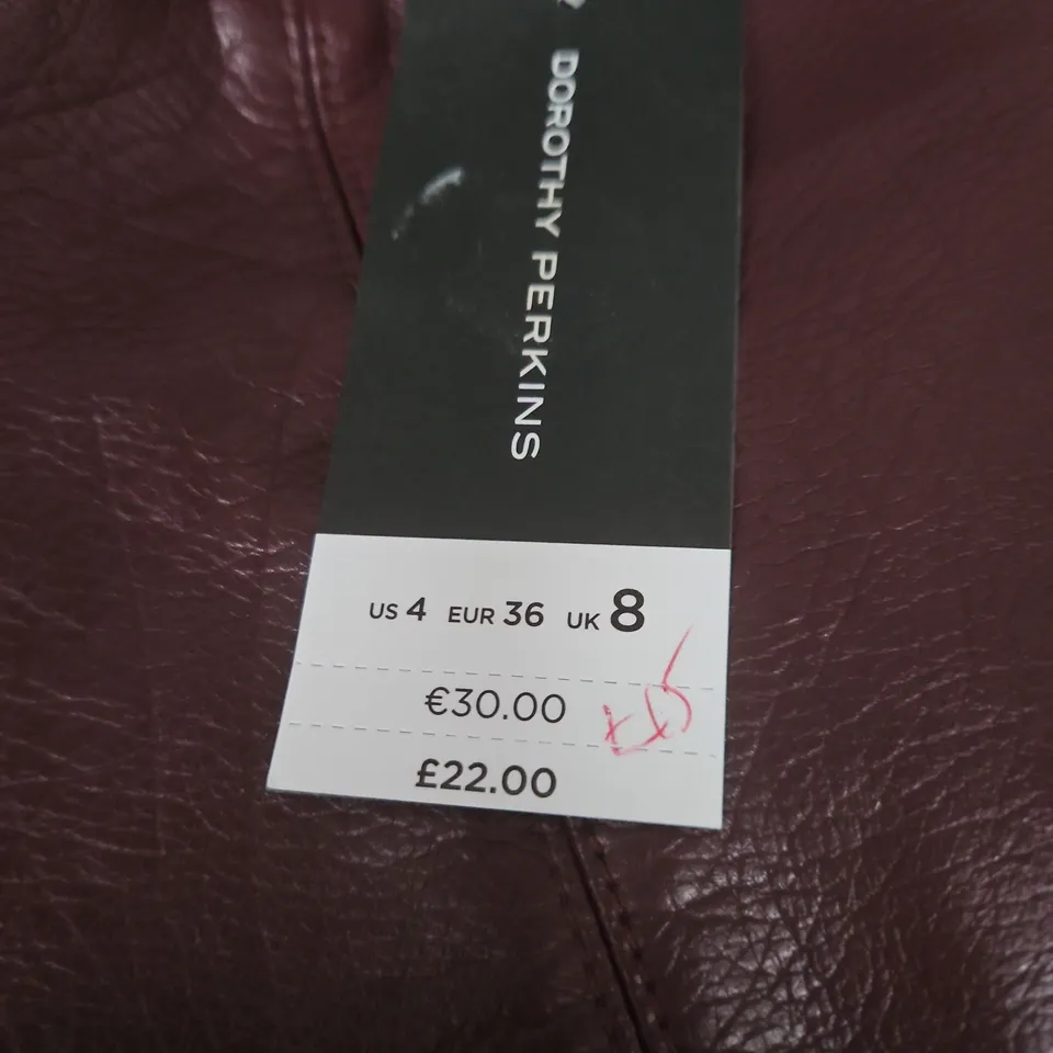 DOROTHY PERKINS BURGUNDY LEATHER-EFFECT A-LINE SKIRT – UK 8