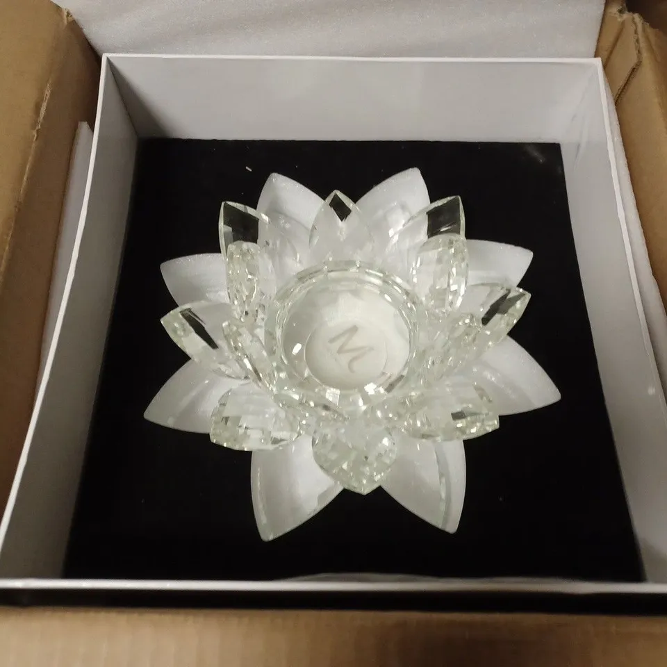 JULIAN MCDONALD LOTUS CANDLE HOLDER - CLEAR